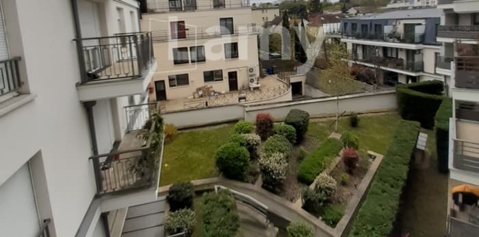 Image 11 sur 13 - Appartement  ·  Location · Chatenay Malabry (92290) · 2 pièces · 48m²