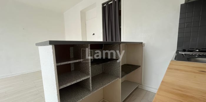 Image 6 sur 13 - Appartement  ·  Location · Dijon (21000) · 2 pièces · 40m²