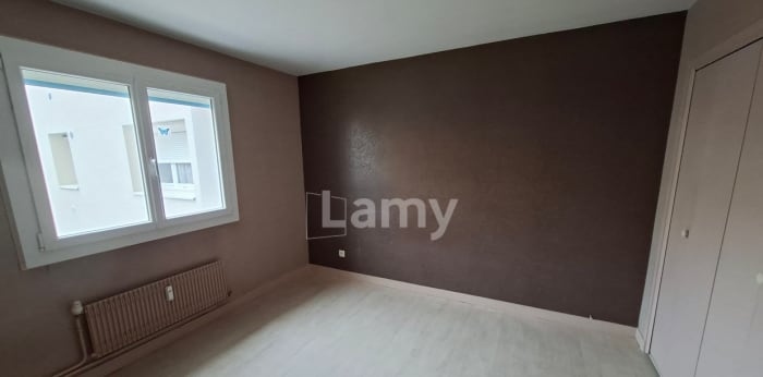 Image 8 sur 11 - Appartement  ·  Location · Clermont Ferrand (63000) · 66m²