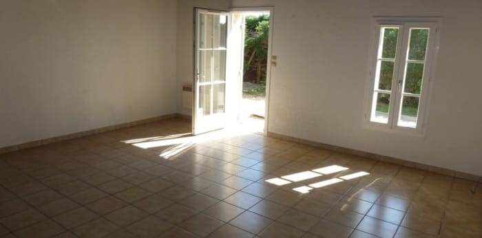 Image 1 sur 6 - Maison/villa  ·  Location · Beychac Et Caillau (33750) · 3 pièces · 75m²