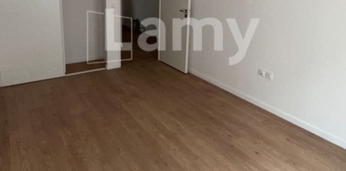 Image 6 sur 12 - Appartement  ·  Location · Bordeaux (33800) · 3 pièces · 70m²