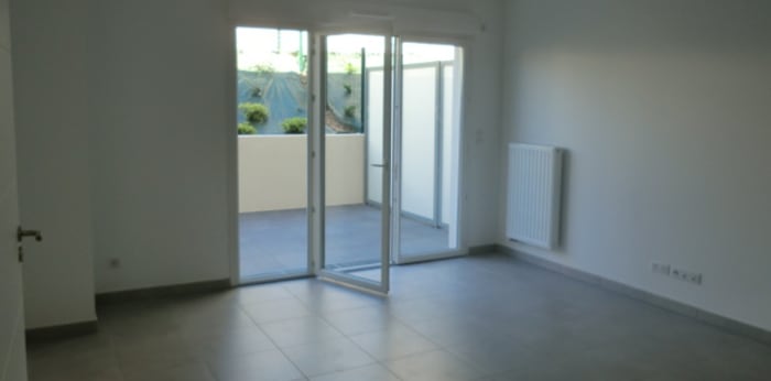 Image 2 sur 11 - Appartement  ·  Location · Marseille (13016) · 2 pièces · 42m²