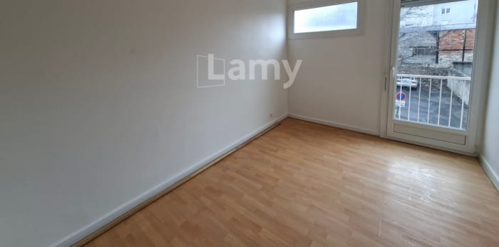 Image 3 sur 8 - Appartement  ·  Location · Clermont Ferrand (63000) · 3 pièces · 64m²