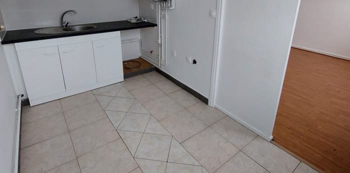 Image 3 sur 6 - Appartement  ·  Location · Villiers Sur Orge (91700) · 1 pièce · 27m²