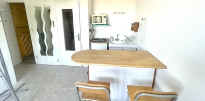 Image 3 sur 6 - Appartement  ·  Location · Compiegne (60200) · 1 pièce · 20m²