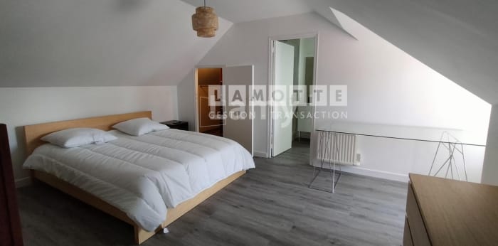 Image 4 sur 6 - Appartement  ·  Location · Rennes (35000) · 2 pièces · 53m²