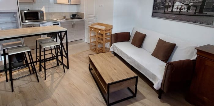 Image 1 sur 4 - Appartement  ·  Location · Digne Les Bains (04000) · 1 pièce · 28m²
