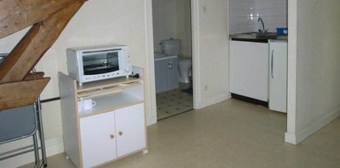 Image 2 sur 5 - Appartement  ·  Location · Clermont Ferrand (63000) · 1 pièce · 17m²