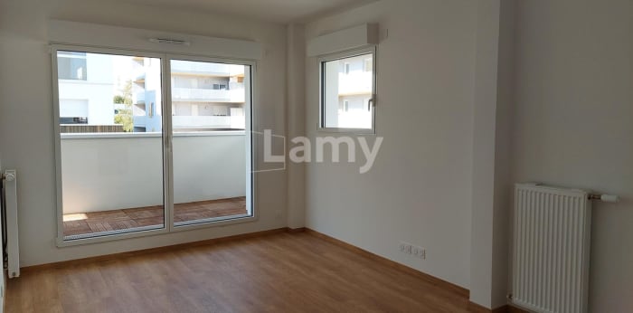 Image 2 sur 7 - Appartement  ·  Location · Cergy (95000) · 3 pièces · 56m²