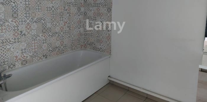 Image 6 sur 7 - Appartement  ·  Location · Le Blanc Mesnil (93150) · 3 pièces · 60m²