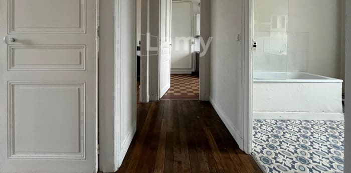 Image 7 sur 8 - Appartement  ·  Location · Reims (51100) · 2 pièces · 46m²