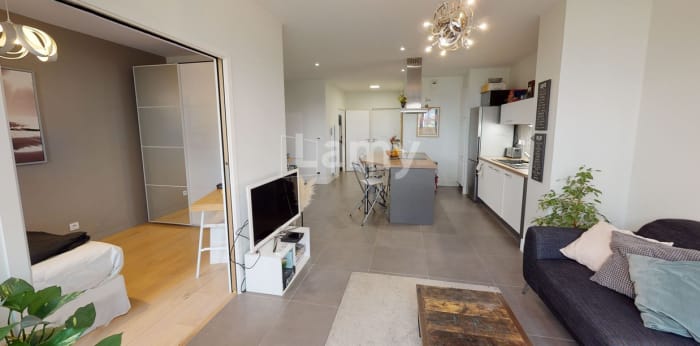 Image 1 sur 3 - Appartement  ·  Location · Bordeaux (33000) · 2 pièces · 51m²