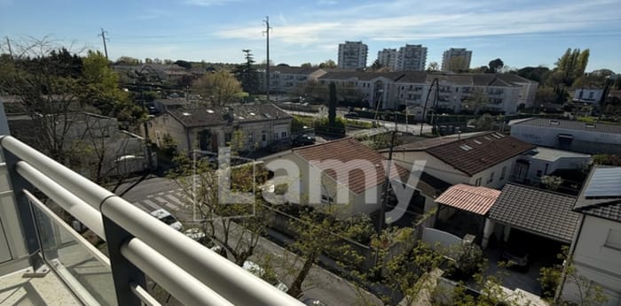 Image 3 sur 5 - Appartement  ·  Location · Merignac (33700) · 2 pièces · 48m²