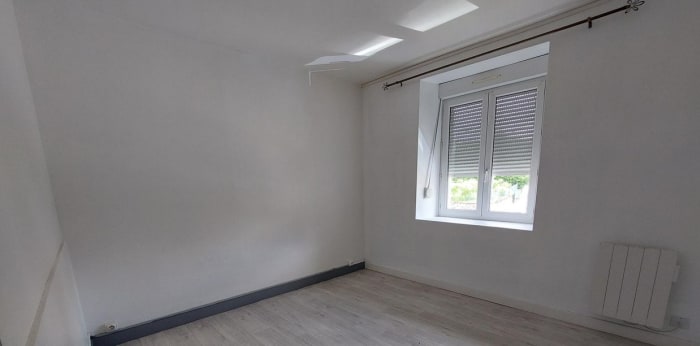 Image 5 sur 8 - Appartement  ·  Location · Loulans Verchamp (70230) · 2 pièces · 39m²