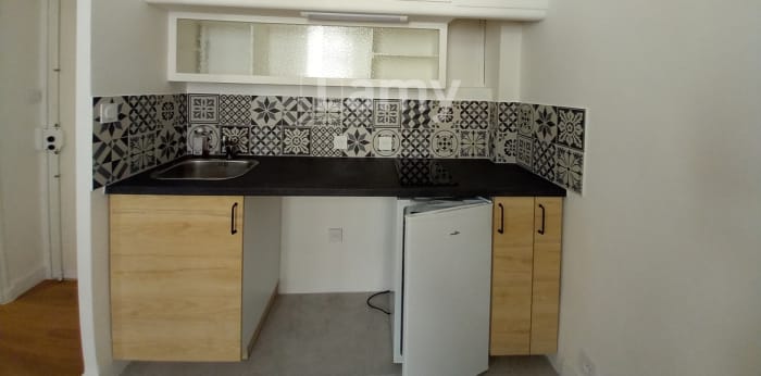Image 4 sur 8 - Appartement  ·  Location · Marseille (13001) · 1 pièce · 22m²
