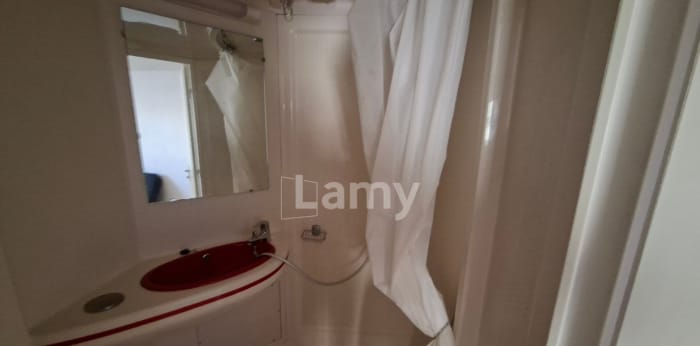 Image 3 sur 5 - Appartement  ·  Location · Clermont Ferrand (63000) · 1 pièce · 18m²