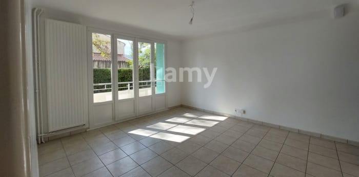 Image 2 sur 8 - Appartement  ·  Location · Sisteron (04200) · 4 pièces · 66m²
