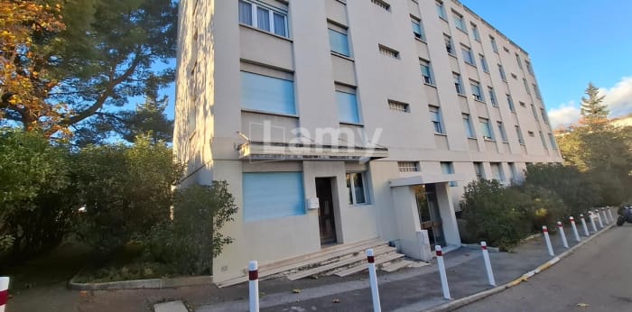 Image 12 sur 13 - Appartement  ·  Location · Marseille (13013) · 3 pièces · 58m²