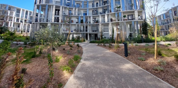 Image 13 sur 15 - Appartement  ·  Location · Marseille (13008) · 2 pièces · 56m²