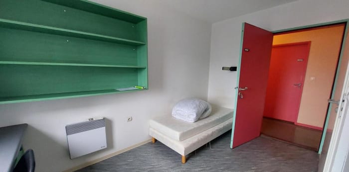 Image 2 sur 9 - Appartement  ·  Location · Vandoeuvre Les Nancy (54500) · 15m²