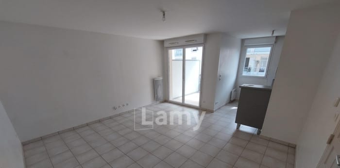 Image 2 sur 7 - Appartement  ·  Location · Cesson Sevigne (35510) · 3 pièces · 60m²