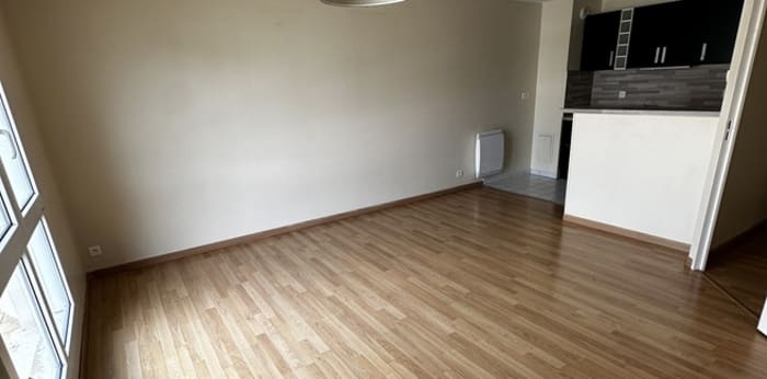 Image 4 sur 7 - Appartement  ·  Location · Margny Les Compiegne (60280) · 2 pièces · 44m²