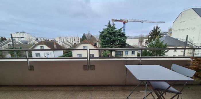 Image 2 sur 6 - Appartement  ·  Location · Joue Les Tours (37300) · 2 pièces · 43m²