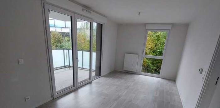 Image 1 sur 8 - Appartement  ·  Location · Cenon (33150) · 3 pièces · 61m²