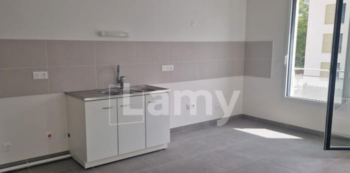 Image 3 sur 5 - Appartement  ·  Location · Creteil (94000) · 3 pièces · 76m²