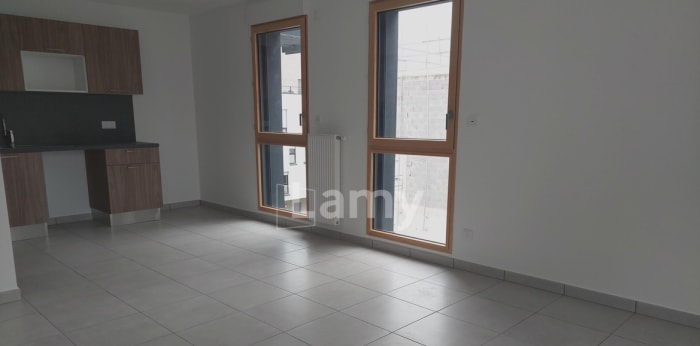 Image 1 sur 6 - Appartement  ·  Location · Tours (37000) · 3 pièces · 63m²
