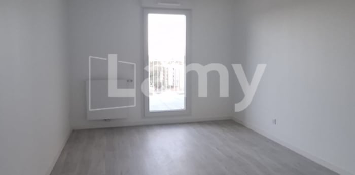 Image 14 sur 15 - Appartement  ·  Location · Talence (33400) · 5 pièces · 98m²