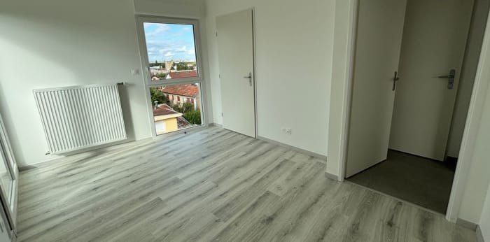 Image 8 sur 12 - Appartement  ·  Location · Chenove (21300) · 2 pièces · 45m²