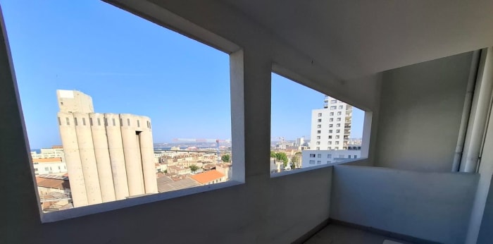 Image 3 sur 9 - Appartement  ·  Location · Marseille 03 (13003) · 2 pièces · 38m²