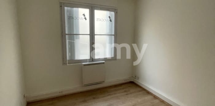 Image 6 sur 7 - Appartement  ·  Location · Lille (59800) · 3 pièces · 79m²