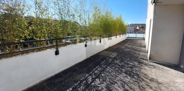 Image 5 sur 15 - Appartement  ·  Location · Besancon (25000) · 4 pièces · 85m²