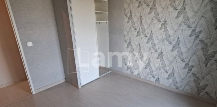Image 8 sur 10 - Appartement  ·  Location · Rosny Sous Bois (93110) · 3 pièces · 65m²