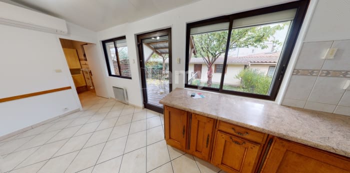 Image 7 sur 11 - Maison/villa  ·  Location · Bordeaux (33300) · 3 pièces · 82m²