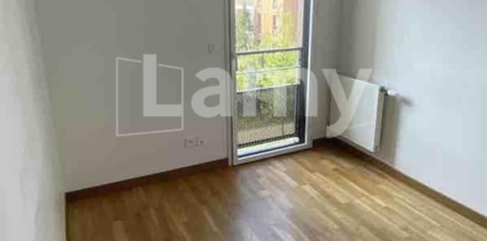 Image 5 sur 7 - Appartement  ·  Location · St Fons (69190) · 3 pièces · 77m²