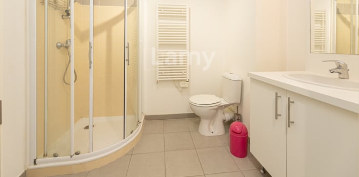 Image 4 sur 6 - Appartement  ·  Location · Larressore (64480) · 1 pièce · 22m²