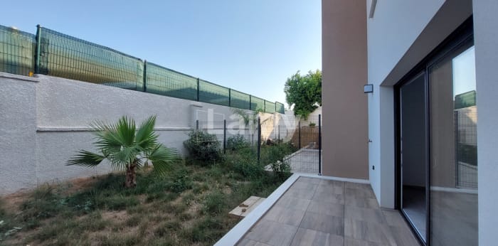 Image 3 sur 8 - Maison/villa  ·  Location · Marseillan (34340) · 4 pièces · 92m²