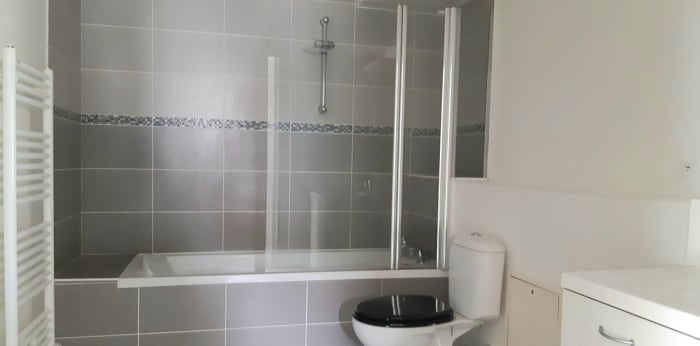 Image 4 sur 9 - Appartement  ·  Location · Aix Les Bains (73100) · 2 pièces · 46m²
