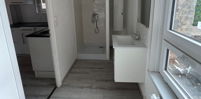 Image 4 sur 11 - Appartement  ·  Location · Le Quesnoy (59530) · 1 pièce · 30m²