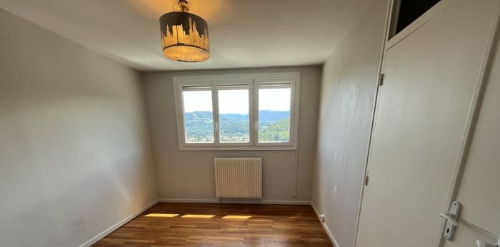 Image 5 sur 13 - Appartement  ·  Location · Echirolles (38130) · 4 pièces · 88m²