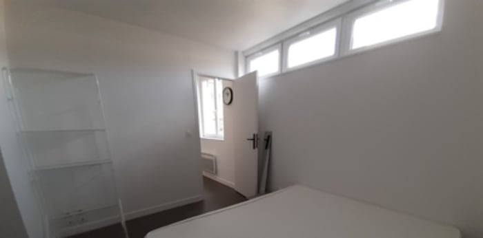 Image 9 sur 12 - Appartement  ·  Location · Lille (59800) · 2 pièces · 29m²