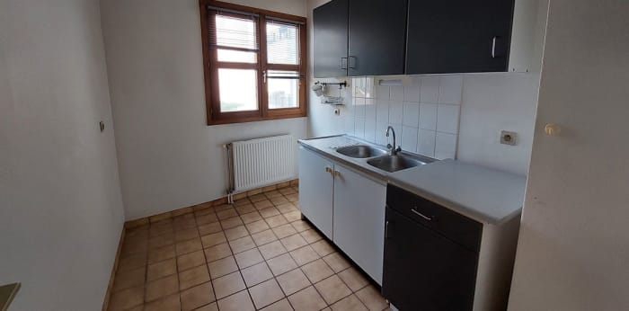 Image 2 sur 5 - Appartement  ·  Location · Lille (59000) · 2 pièces · 49m²