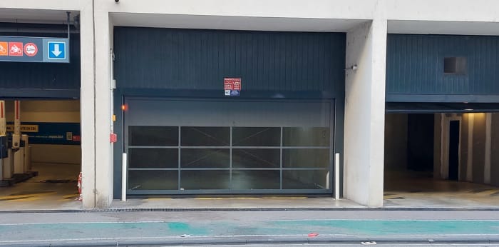 Image 2 sur 5 - Parking/box  ·  Location · Marseille (13010)