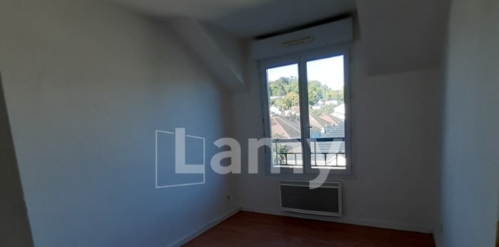 Image 12 sur 16 - Appartement  ·  Location · Crosne (91560) · 4 pièces · 75m²