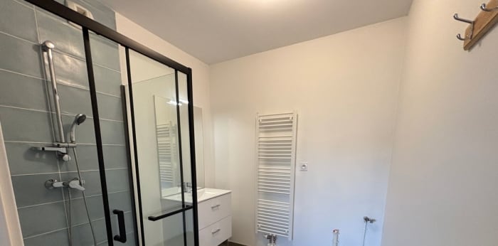 Image 8 sur 10 - Appartement  ·  Location · Talant (21240) · 2 pièces · 46m²