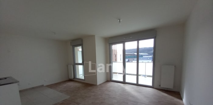 Image 3 sur 8 - Appartement  ·  Location · Deville Les Rouen (76250) · 3 pièces · 62m²