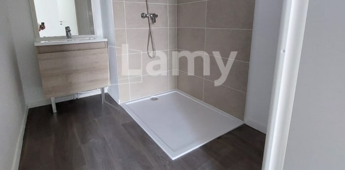 Image 6 sur 6 - Appartement  ·  Location · Tours (37100) · 2 pièces · 37m²